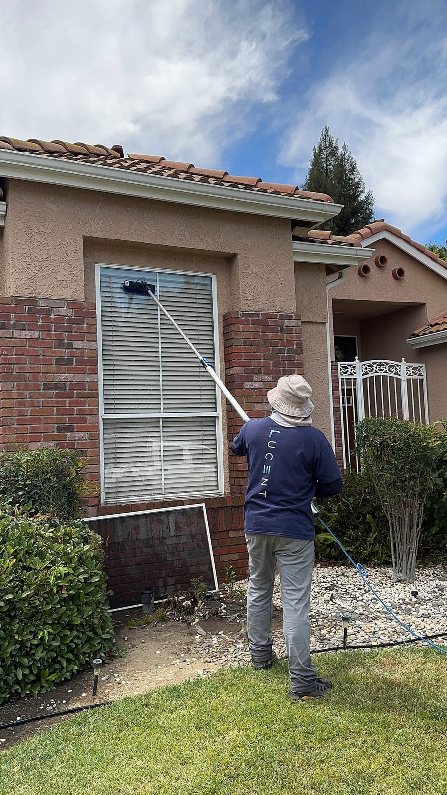Window Cleaning job by LUCENT in Clovis 2